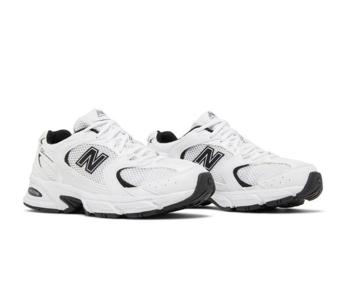 New Balance 530 White Black Details