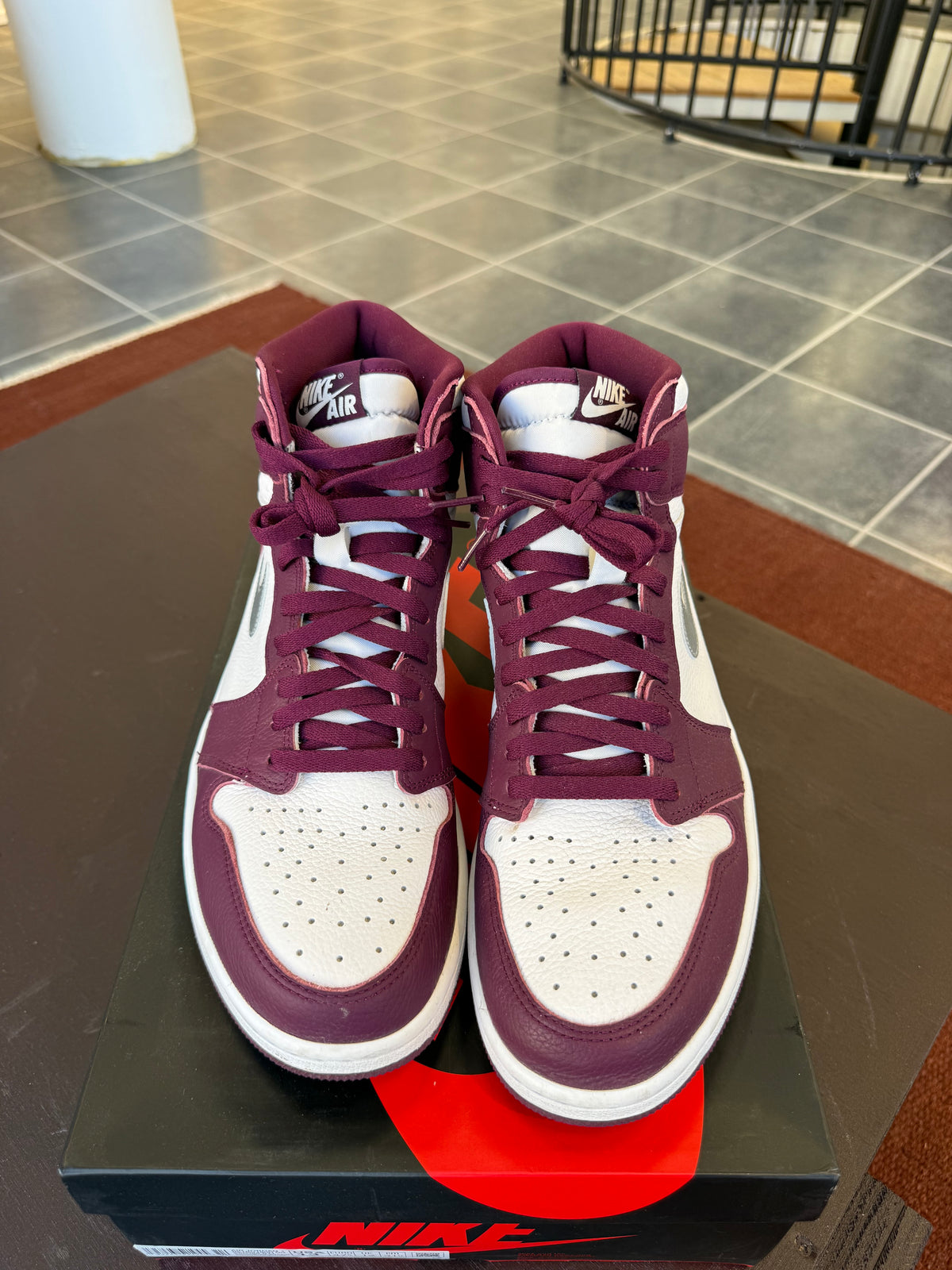 Jordan 1 Retro High OG Bordeaux (Eu: 47,5)