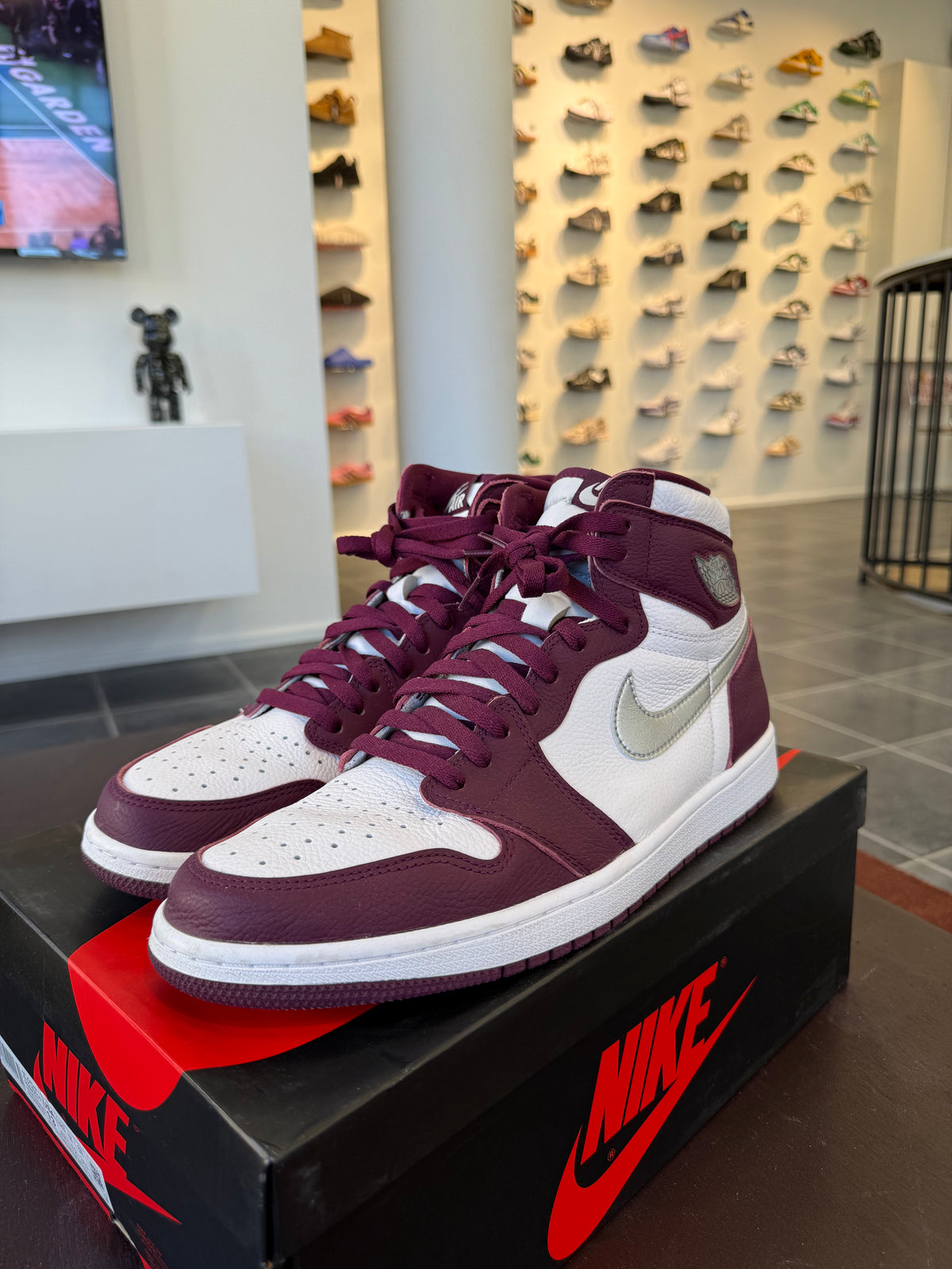 Jordan 1 Retro High OG Bordeaux (Eu: 47,5)