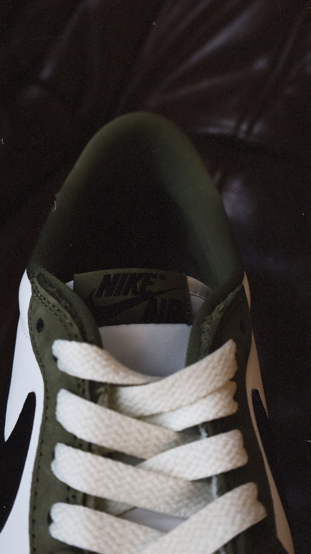 Jordan 1 Retro Low Medium Olive