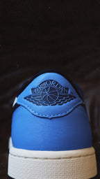 Jordan 1 Low OG Obsidian UNC